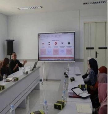 Ruang Briefing & Pengarahan